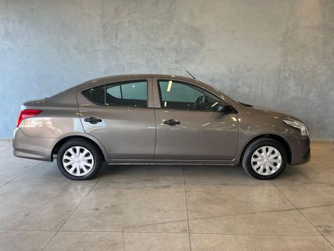 Nissan VERSA V-DRIVE Esp.Ed. 1.6 16v Flex Aut.