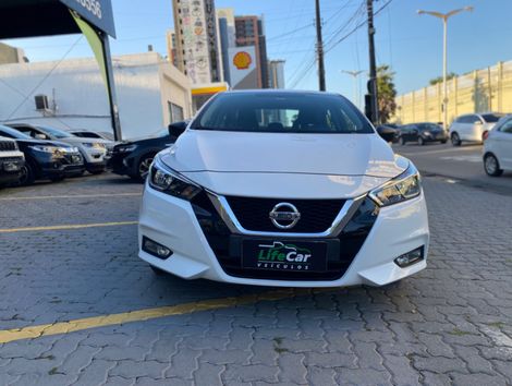 Nissan VERSA Sense 1.6 16V Flex Aut.