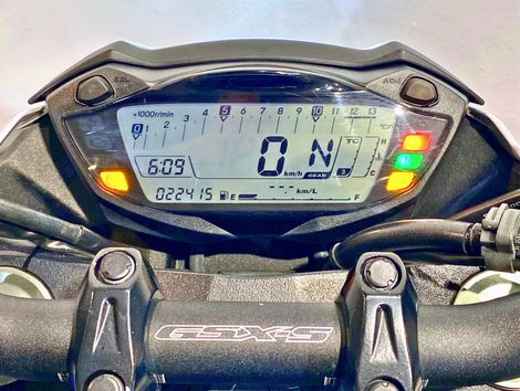 SUZUKI GSX-S 750