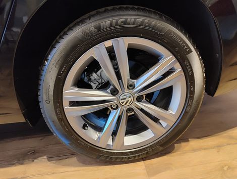 VolksWagen JETTA R-Line 250 TSI 1.4 Flex 16V Aut.