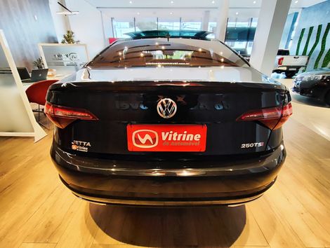 VolksWagen JETTA R-Line 250 TSI 1.4 Flex 16V Aut.