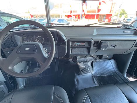Ford F-1000 Lightning/ Super 4.9i
