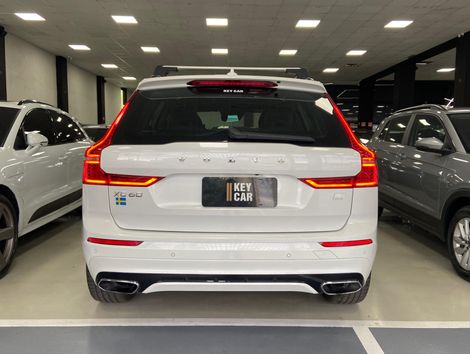 Volvo XC 60 T-8 HÍBRIDO R-DESIGN 2.0 5p