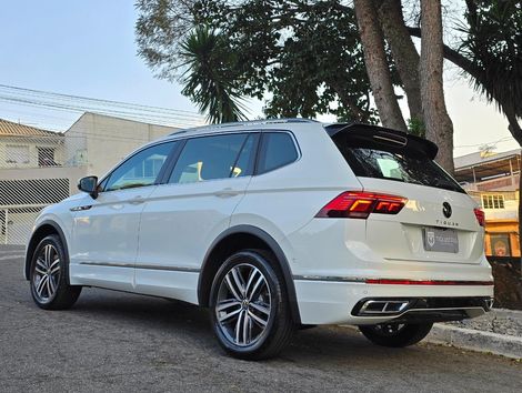 VolksWagen TIGUAN Allspac R-Line 300 TSI 2.0 