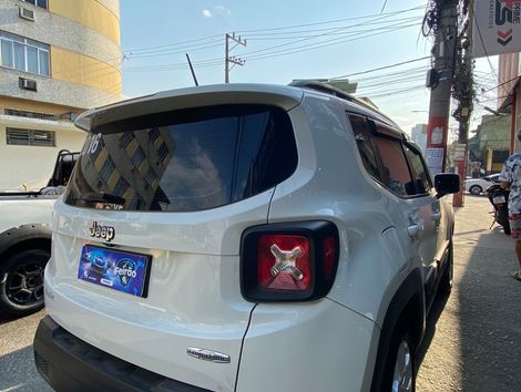 Jeep Renegade Longitude 1.8 4x2 Flex 16V Aut.