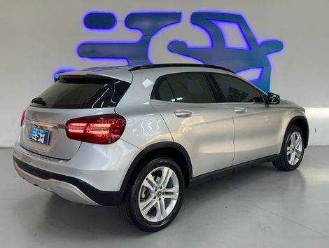 Mercedes GLA 200 Style 1.6 TB 16V/Flex Aut.