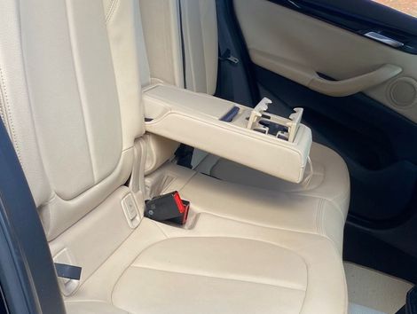 BMW X1 SDRIVE 20i 2.0/2.0 TB Acti.Flex Aut.