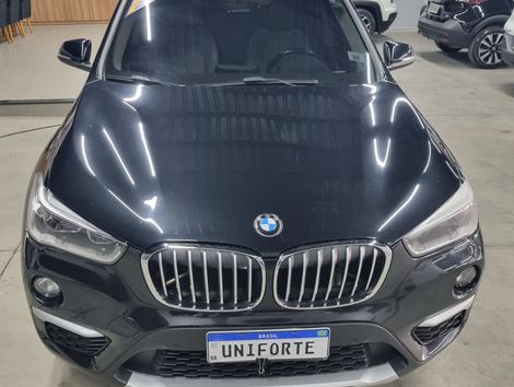 BMW X1 SDRIVE 20i X-Line 2.0 TB Active Flex