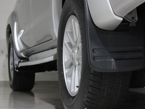 Toyota Hilux CD SRV D4-D 4x4 3.0 TDI Diesel Aut