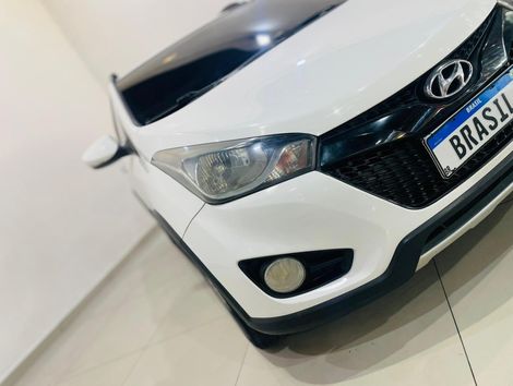 Hyundai HB20X Premium 1.6 Flex 16V Aut.