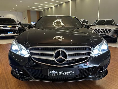 Mercedes E-250 CGI Avantgarde 2.0 TB 211cv Aut.
