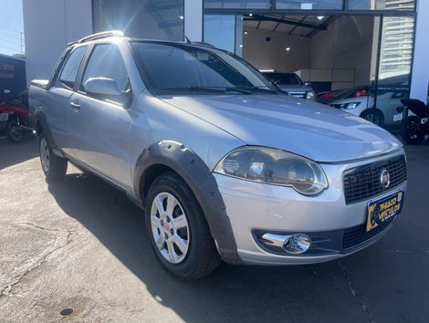 Fiat Strada Trekking 1.6 16V Flex CD