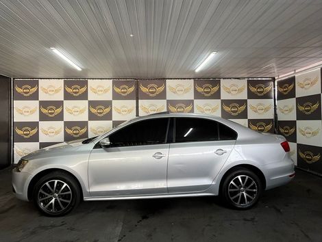 VolksWagen JETTA Comfortline 2.0 T.Flex 8V 4p Tipt.