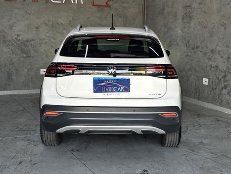 VolksWagen Nivus Highline 1.0 200 TSI Flex Aut.