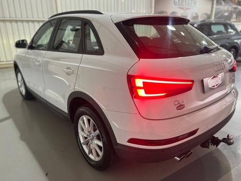 Audi Q3 1.4 TFSI/TFSI Flex S-tronic 5p