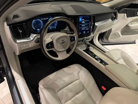 Volvo XC 60 T-5 MOMENTUM 2.0 254cv AWD 5p