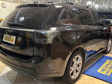 Mitsubishi OUTLANDER 2.0 16V 160cv Aut.