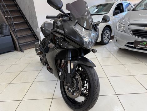 HONDA CBR 600 F