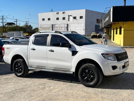 Ford Ranger XLS 3.2 20V 4x4 CD Diesel Aut.