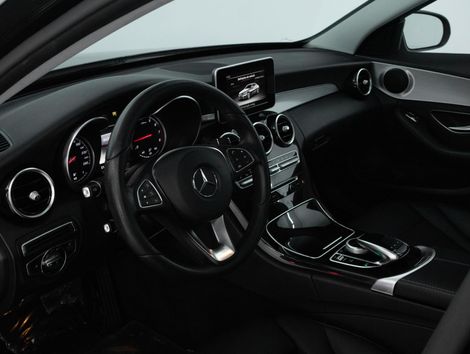 Mercedes C-200 Avantgarde 2.0 TB 16V 184cv Aut.