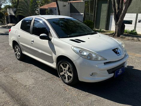Peugeot 207 Sedan Passion XS 1.6 Flex 16V 4p