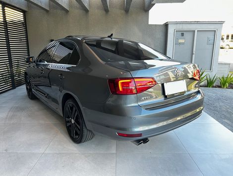 VolksWagen JETTA Highline 2.0 TSI 16V 4p Tiptronic