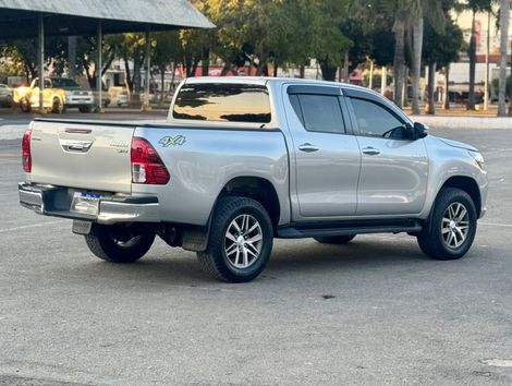 Toyota Hilux CD SR 4x2 2.7 16V/2.7 Flex Aut.