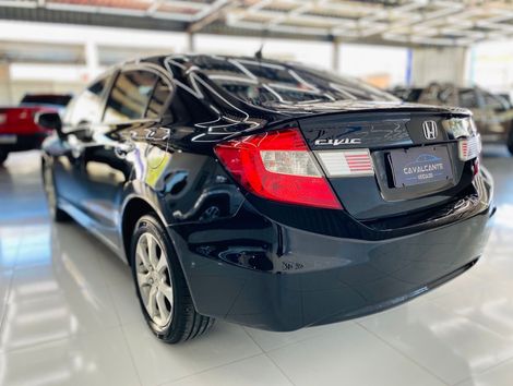 Honda Civic Sedan EXS 1.8/1.8 Flex 16V Aut. 4p