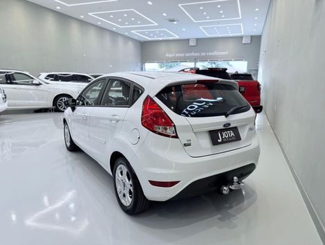 Ford Fiesta SEL 1.6 16V Flex  Aut. 5p
