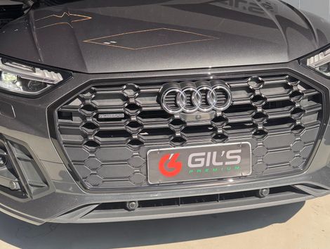 Audi Q5 S-Line Black 2.0 TFSI Quat. S-Tronic