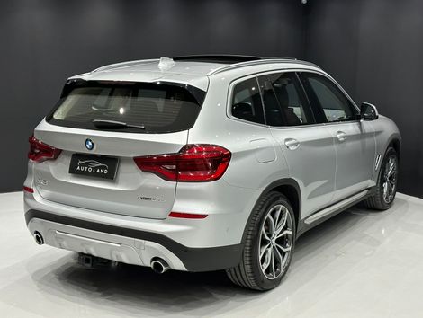 BMW X3 XDRIVE 30e X-Line Turbo Híbrido Aut.