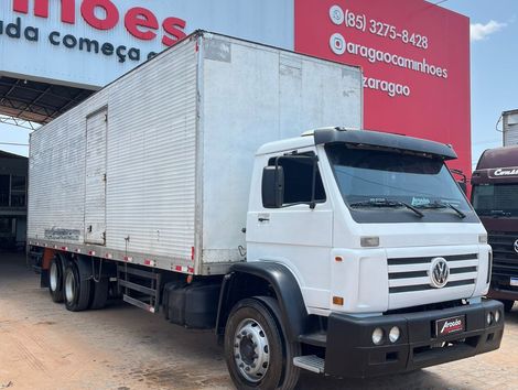 VOLKSWAGEN 17-180 Worker 3-Eixos 2p (diesel)