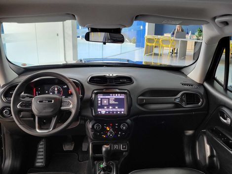 Jeep Renegade Long. T270 1.3 TB 4x2 Flex Aut.