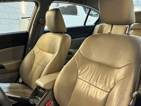 Honda Civic Sedan LXS 1.8/1.8 Flex 16V Aut. 4p