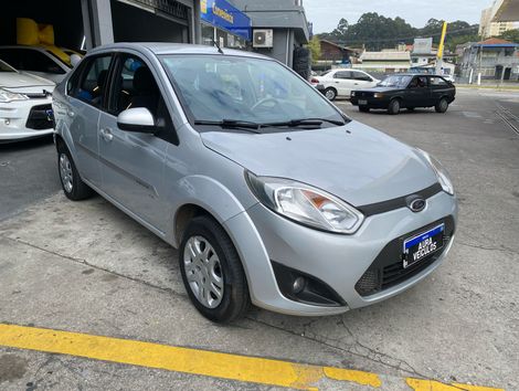 Ford Fiesta Sedan SE 1.6 16V Flex 4p