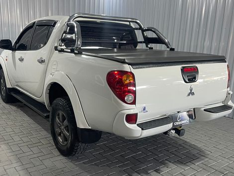 Mitsubishi L200 Triton HLS 2.4 Flex 16V CD Mec.