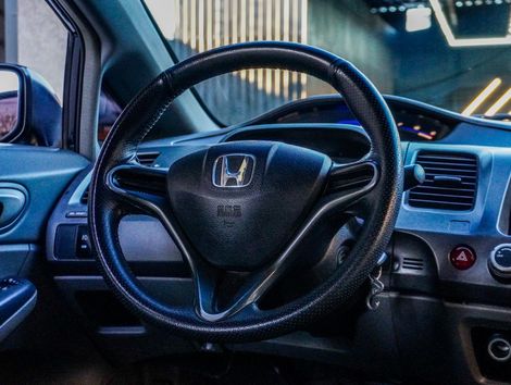 Honda Civic Sedan LXS 1.8/1.8 Flex 16V Mec. 4p