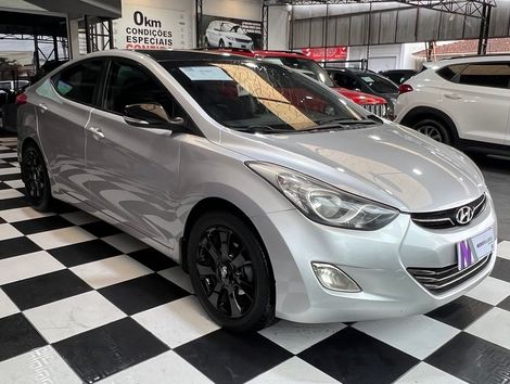 Hyundai Elantra GLS 1.8 16V Aut.