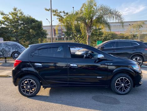 Chevrolet ONIX HATCH LT 1.4 8V FlexPower 5p Mec.