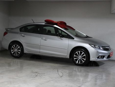 Honda Civic Sedan LXS 1.8/1.8 Flex 16V Aut. 4p