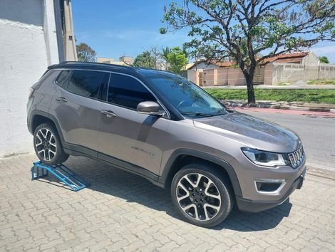 Jeep LIMITED 4X4