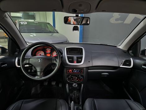 Peugeot 207 XR 1.4 Flex 8V 5p