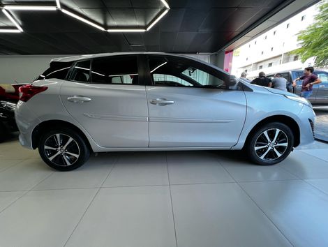 Toyota YARIS XL Live 1.3 Flex 16V 5p Aut.