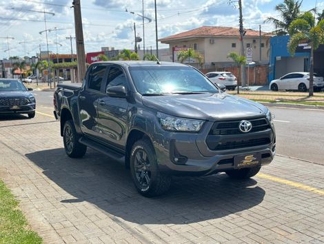 Toyota Hilux CD SR 4x4 2.8 TDI Diesel Aut.