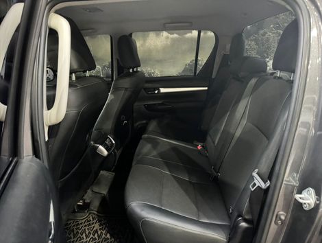 Toyota Hilux CD SRX 4x4 2.8 TDI 16V Diesel Aut.