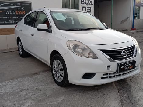 Nissan VERSA SV 1.6 16V Flex Fuel 4p Mec.