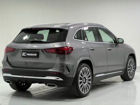 Mercedes GLA 200 AMG Line 1.3 16V TB Aut.(Híb.)