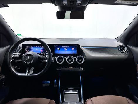 Mercedes GLA 200 AMG Line 1.3 16V TB Aut.(Híb.)