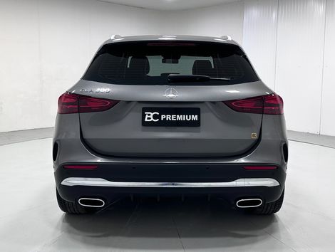 Mercedes GLA 200 AMG Line 1.3 16V TB Aut.(Híb.)
