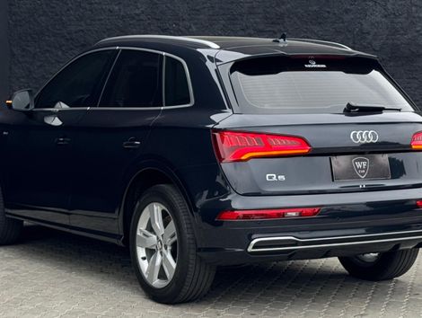 Audi Q5 S-Line 2.0 TFSI Quattro S-tronic